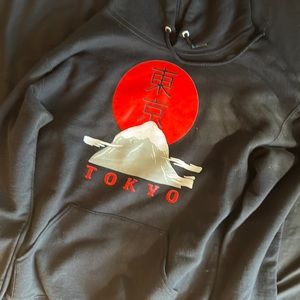 Tokyo hoodie hood as new willing too negotiate price